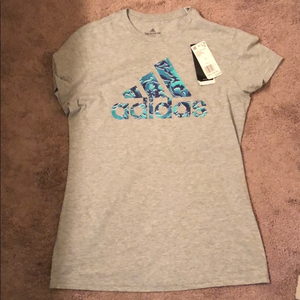 Adidas T-shirt